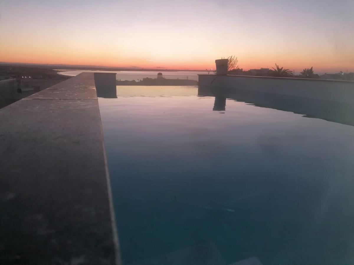 Sensations Guesthouse Lagos Luaran gambar
