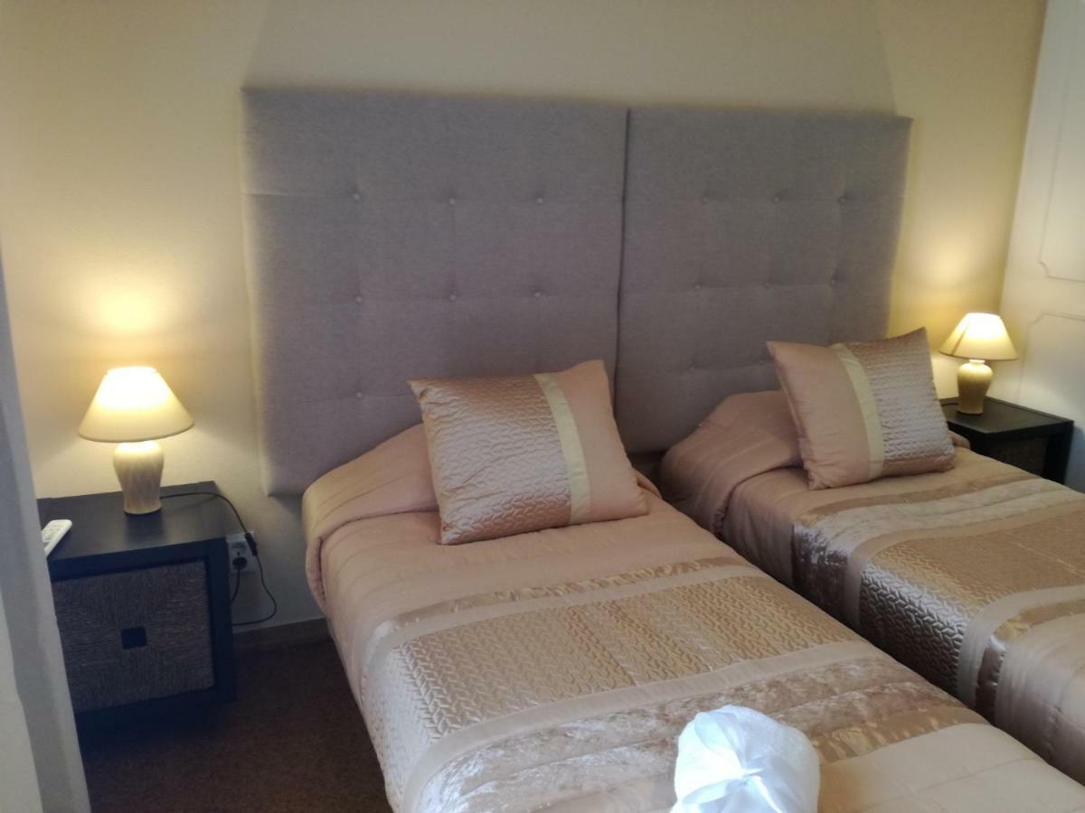 Sensations Guesthouse Lagos Luaran gambar