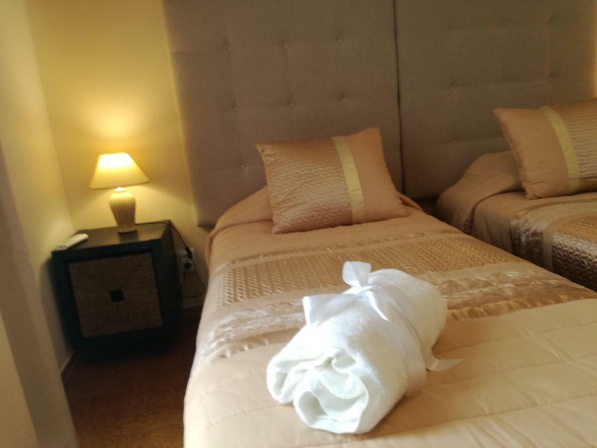 Sensations Guesthouse Lagos Luaran gambar