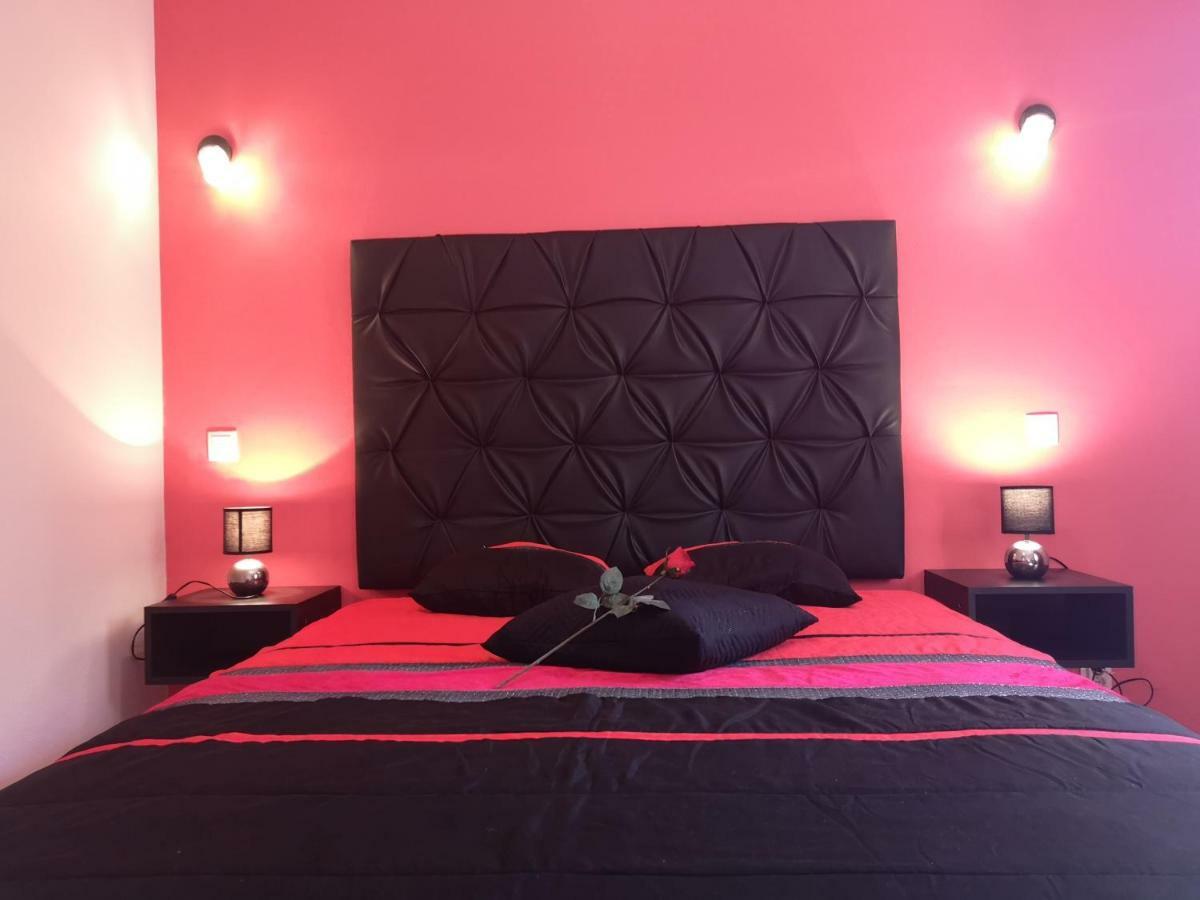 Sensations Guesthouse Lagos Luaran gambar